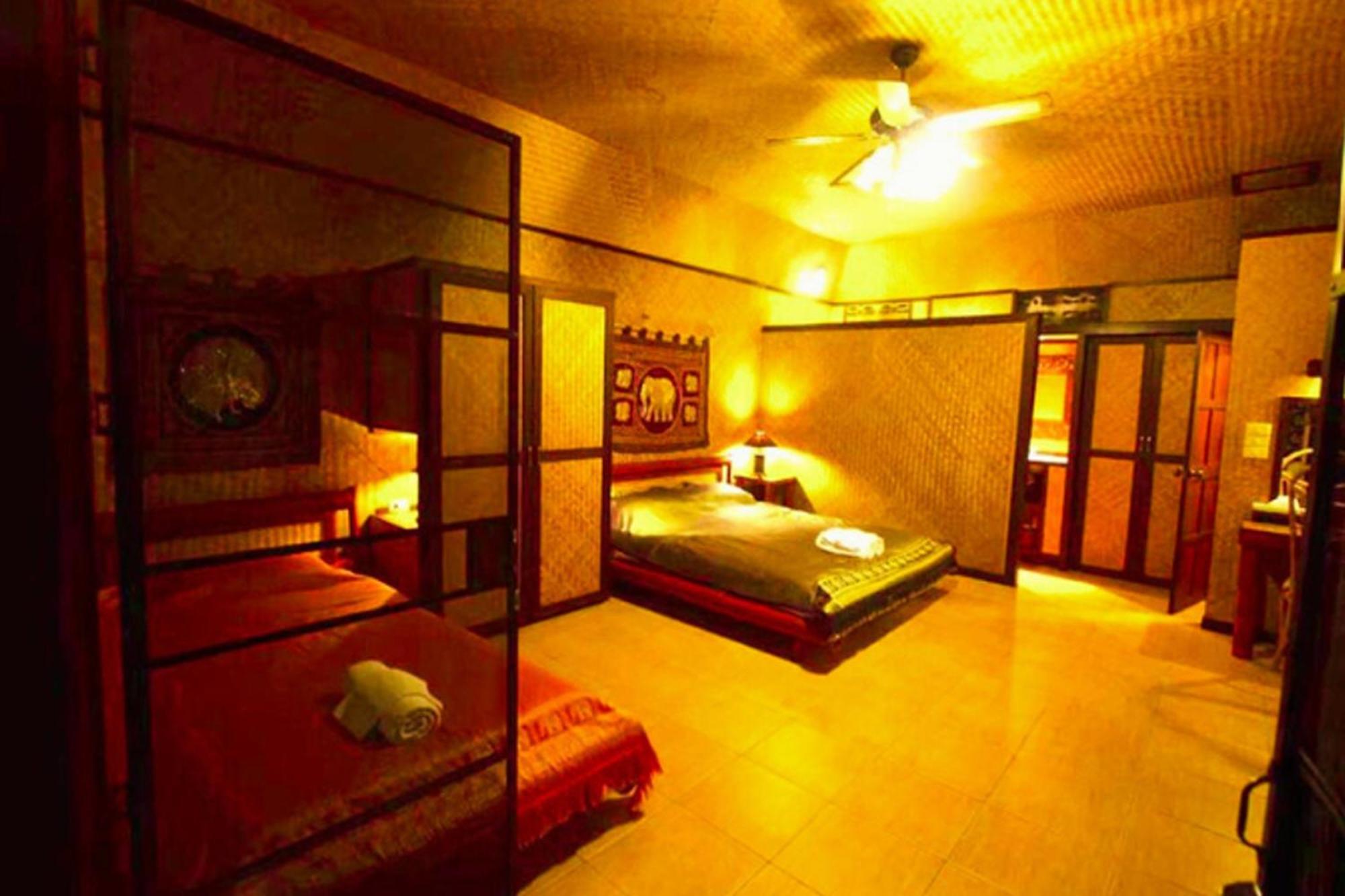 Hotel Old Tree'S House Mae Ai Exterior foto